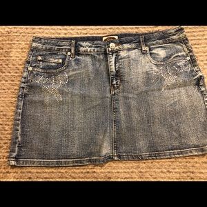 Mini Jean skirt